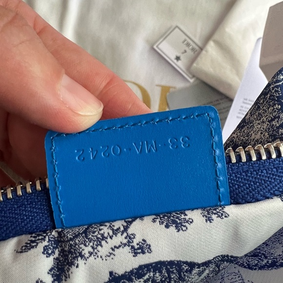 CHRISTIAN DIOR POUCH CLUTCH DIORTRAVEL ZIPPED - Picture 9 of 11